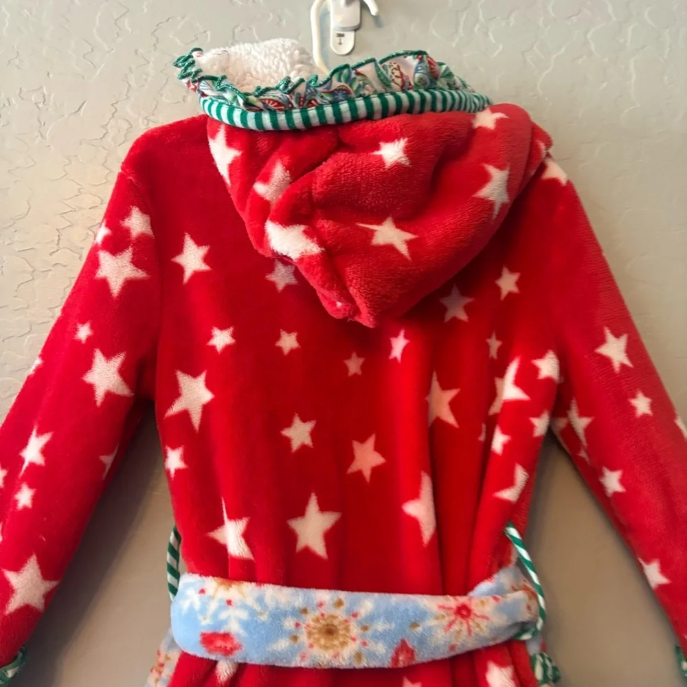 Matilda Jane evening in christmas red star holiday girls hooded robe size 4-6